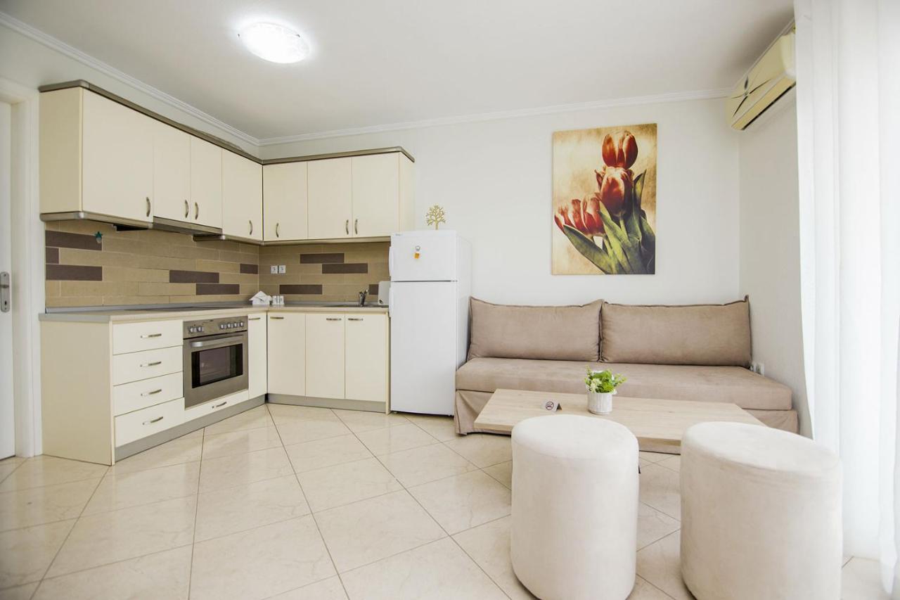 Kasta Bnb Ofrinion Ngoại thất bức ảnh