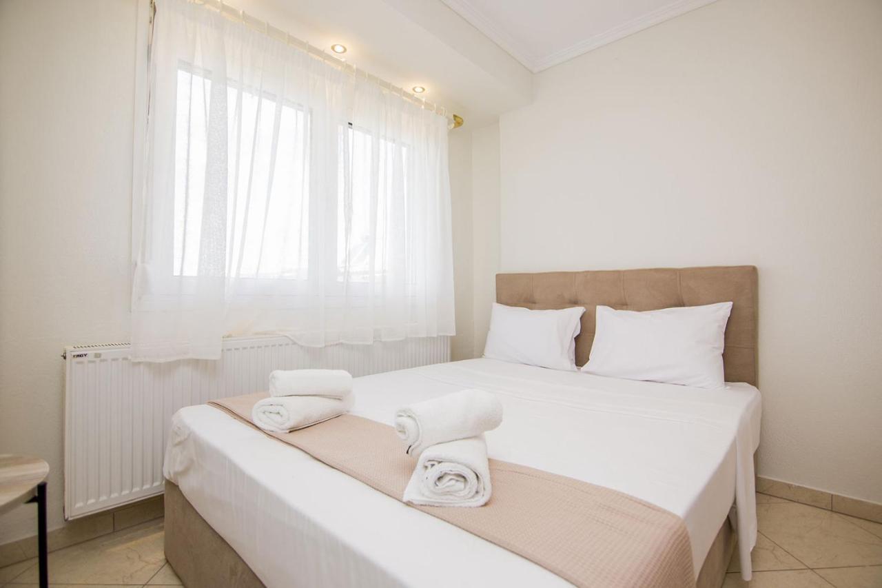 Kasta Bnb Ofrinion Ngoại thất bức ảnh