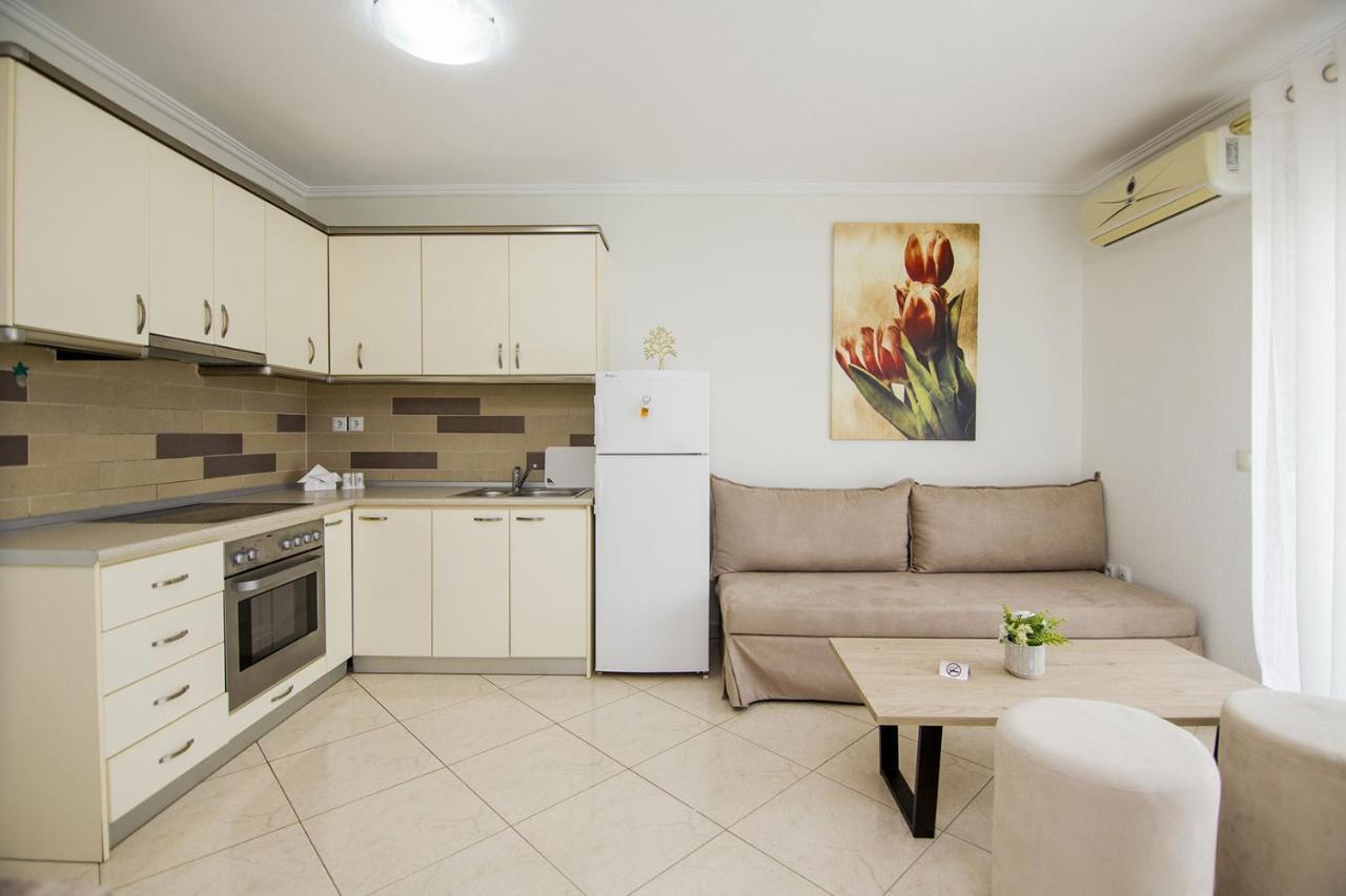 Kasta Bnb Ofrinion Ngoại thất bức ảnh