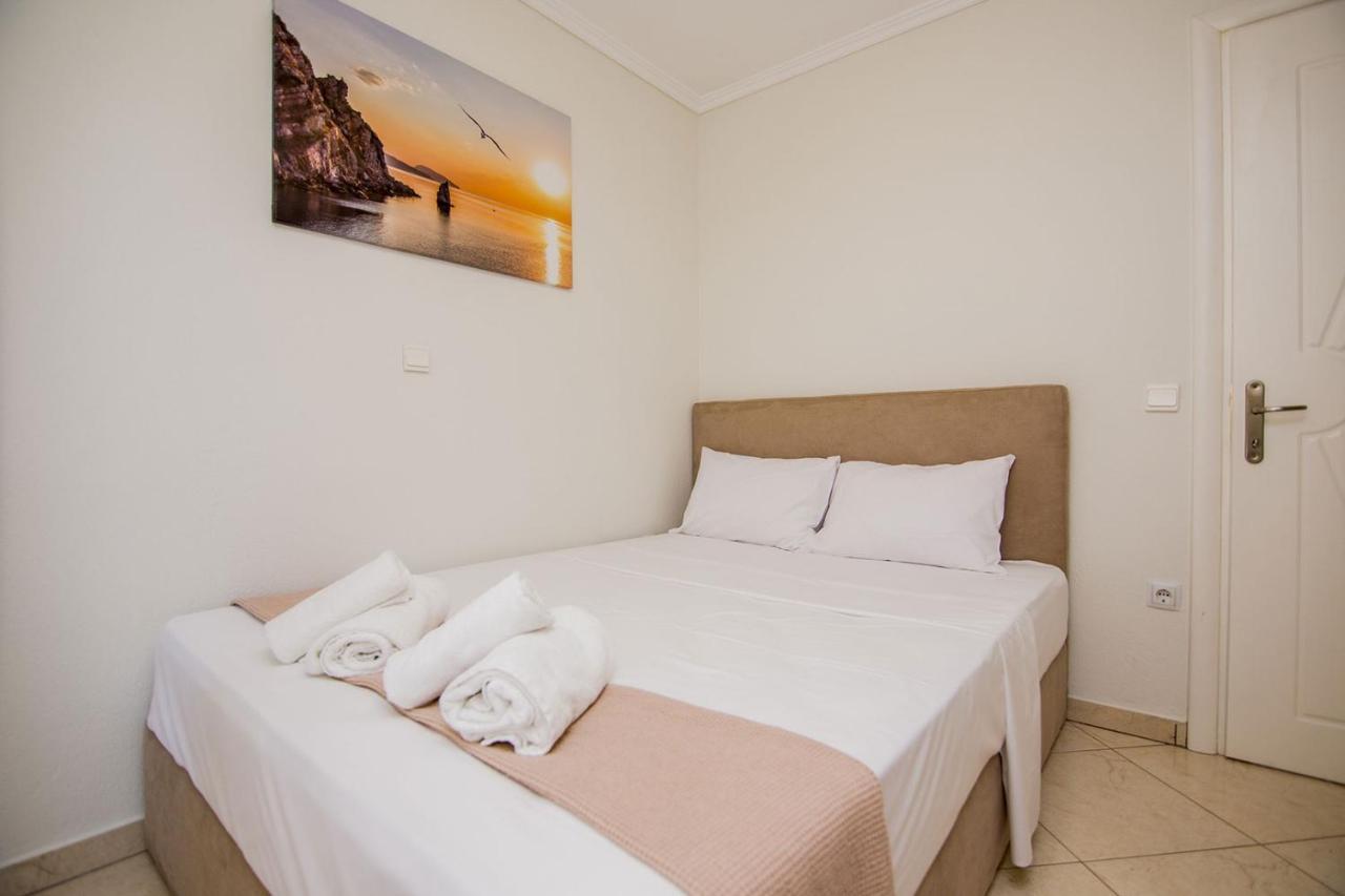 Kasta Bnb Ofrinion Ngoại thất bức ảnh